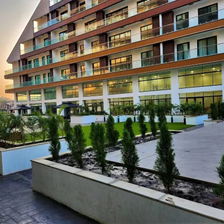 Chafford Suite-Douglas Luxury Apartments
