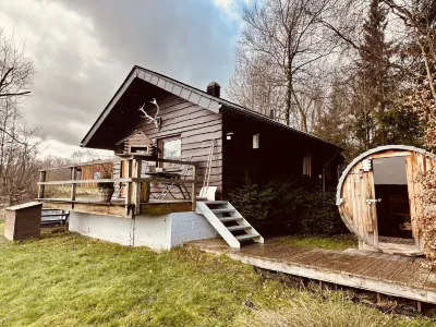 Cozy Forest Chalet Escape Hotels in der Nähe von Alter Bahnhof Sourbrodt
