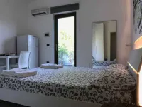 Dependance tra gli ulivi