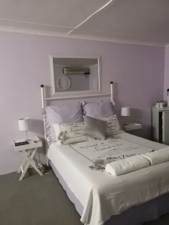 Uitspan Guestfarm Отели в г. Benede Oranje