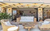 Paradise Island Villas