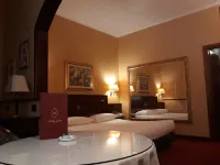 Hotel Motel Luna Hotels in Segrate