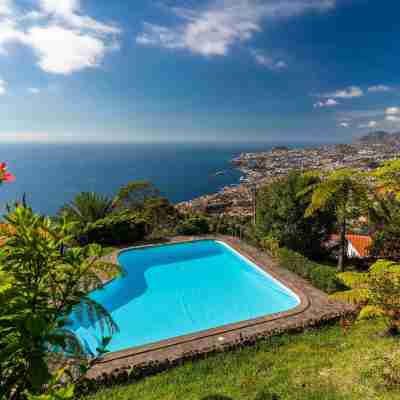 Atlantic Ocean Apartment Fitness & Recreational Facilities