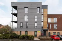 Premium 2 Bed Flat Near Colindale Station