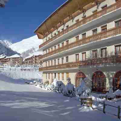 Neaclub La Pulka Galibier | Village-club à Valloire Hotel Exterior