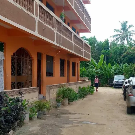 White House Mtwapa