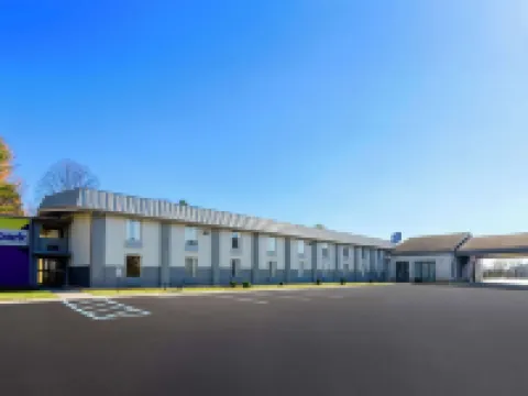 Spark by Hilton Daleville Roanoke North Hotels in Botetourt County