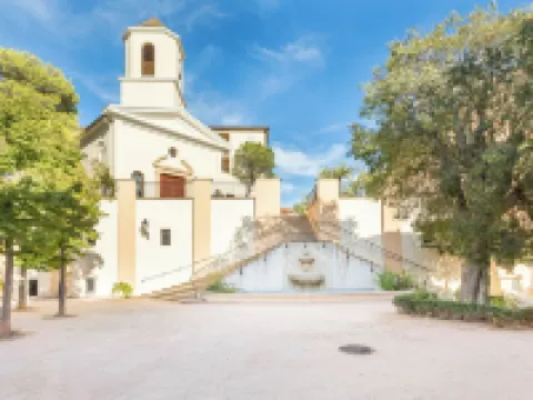 Village Pierre & Vacances Pont Royal en Provence Hotels in Mallemort