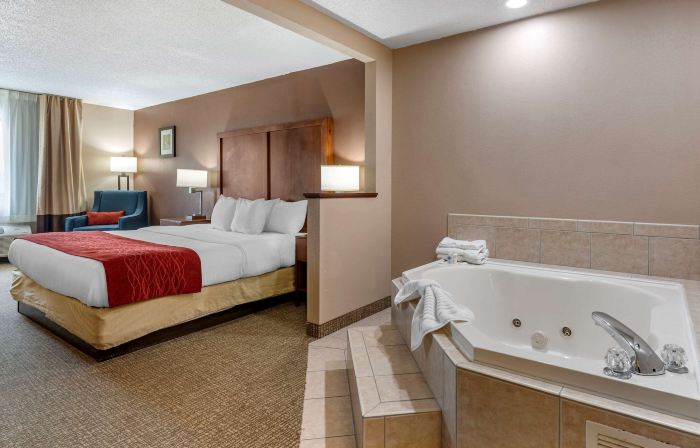 Comfort Inn & Suites