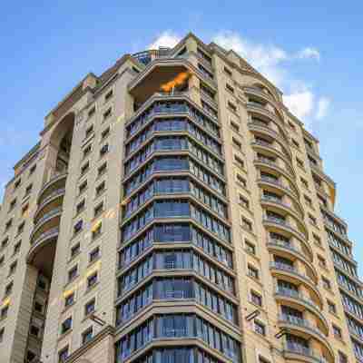 The Michelangelo Towers Hotel Exterior