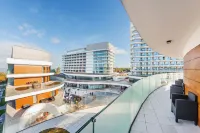 Baltic Park Molo, Sun & Snow