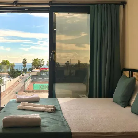 Coastline Boutique Hotel