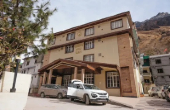 New Hotel Snow Crest