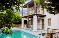 Stone House Hotel