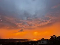 Skyline Suites, Breathtaking Mountains & City View 1 Bedroom Apts by RedAwning