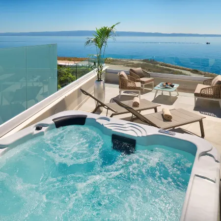Amphora Hotel