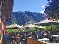Howe Sound Inn & Brewing Company Hotels in Squamish
