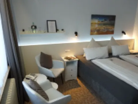 Hotel Zum Rosenteich Hotels in Bad Zwischenahn