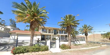 Elsinore Lake Estate