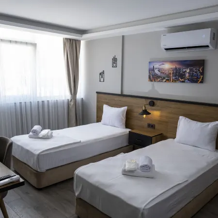 Comfort Center Suit Hotel