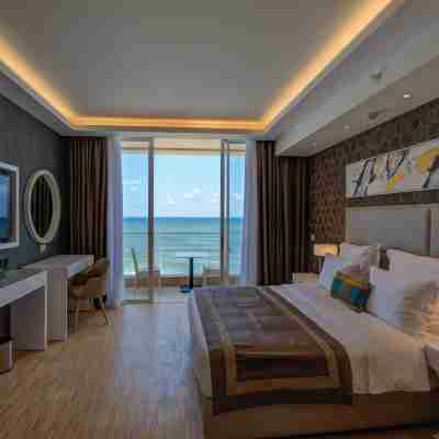 Lancaster Eden Bay Rooms