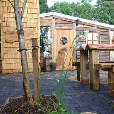Sutton Coldfield 2-Bed Caravan Parking & Bar-B-Q Hotel Exterior