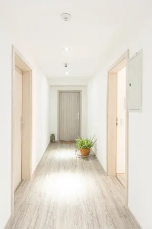 Messe-Hotelzimmer-Appartements Отели в г. Леверкузен