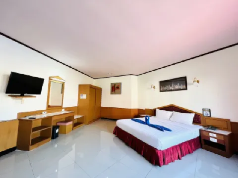 PN Mansion Hotels near Walking Street