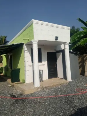 Cutest House in Tema and Afienya Hotels near The Church of Pentecost, Ashaiman - Asensuba Branch