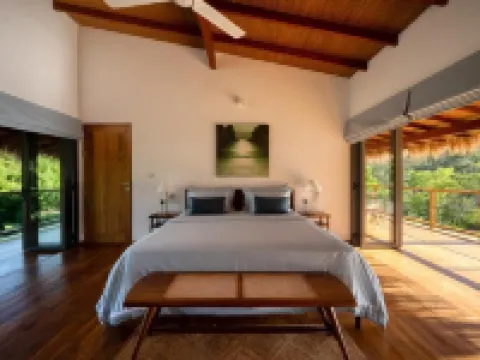 Niketh Villa Komari Arugambay 450m from Light House Surf Point Hotels in Ampara