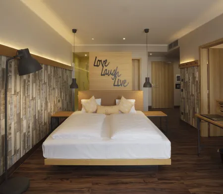 Mjus Resort & Thermal Park Отели в г. Hegyhatszentjakab