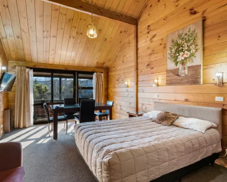 Aspiring Lodge Motel Hotels in Wanaka