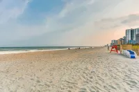 Palms Resort - إطلالة على البحر
