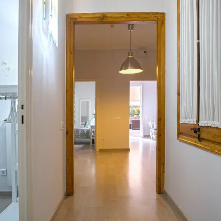 Blanc Guest House Отели рядом с достопримечательностью «Площадь Пласа-дель-Соль»