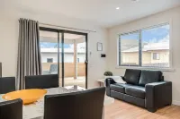 Apartments on Fraser Bicheno - balcony