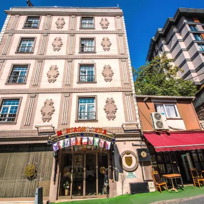 هيرا مونتاجنا هوتل Hotels near ميدان تقسيم