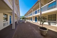 Motel 6 Dallas, TX - Farmers Branch Hotels in Farmers Branch