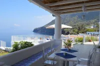 'a Alera Room & Breakfast Hotels in Santa Marina Salina