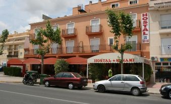 Hostal Sunami
