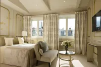 Le Narcisse Blanc Hôtel & Spa Hotels in Paris