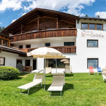 Residence Cesa Sassela Отели рядом с достопримечательностью «Museum de Gherdeina»