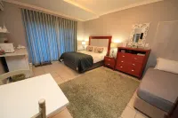 Bay View Guest House Hotels in Somerset West