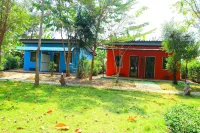 Baan Plang Resort Hotels in Kaeng Sian