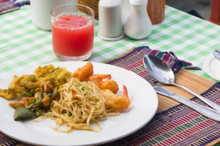 Diamond Hotel Ngapali Отели в г. Gyeiktaw