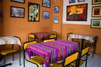 Dreamkapture Hostel Close to the Airport and Bus Terminal