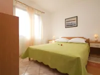 Apartments Valentina-B Hotels in Nin