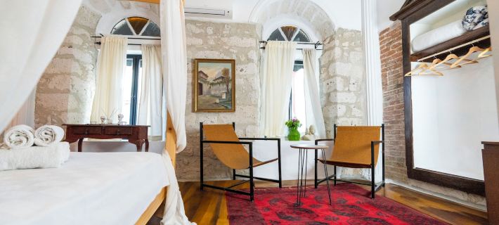 Woodstock Alaçatı Hotels in Çeşme