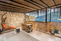 Gümüş Yazar Hotel - Bathtub