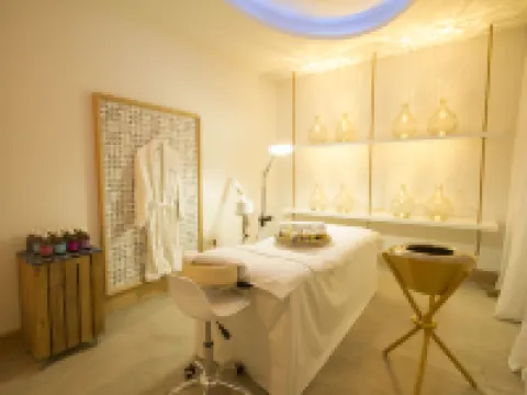 Aelia Wellness Retreat Ξενοδοχεία στην πόλη Τσέρι