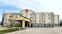 Super 8 by Wyndham Red Deer City Centre Hotel a 